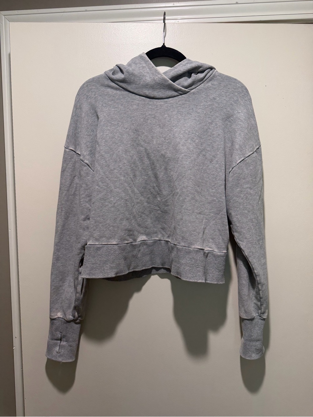 JoyLab Light Gray Cropped Hoodie with Crossover Neck